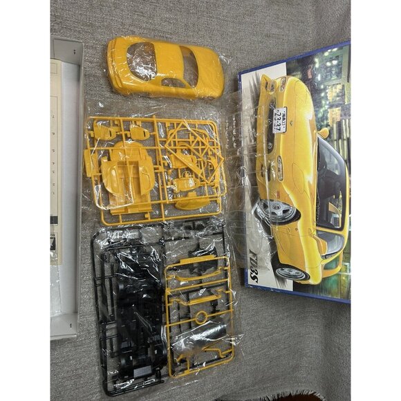 Aoshima Street Gear RX-7 FD3S Model Kit 1:24 Scale Open Box #020791 - Picture 4 of 11